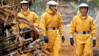 Dustin Hoffman,en una escena de Oubreak.Warner Bros.